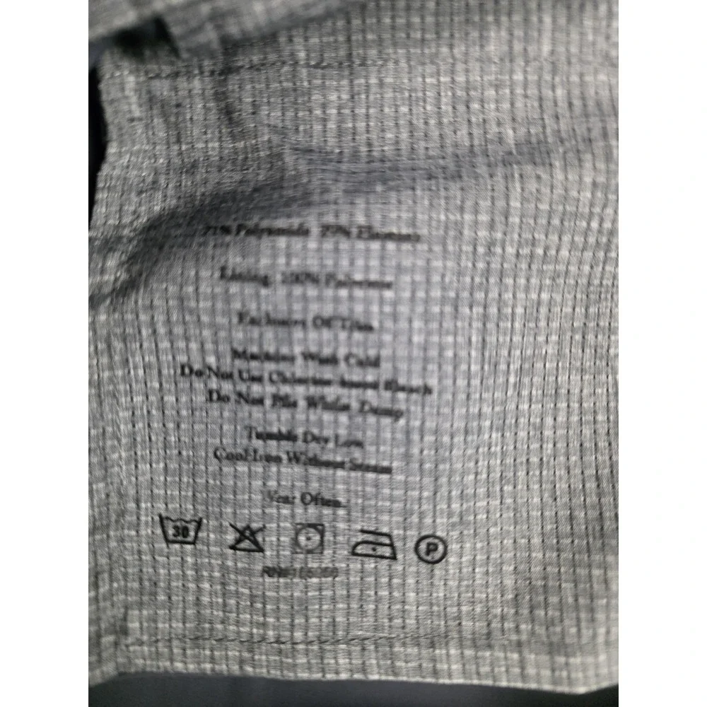 Greyson golf shorts
